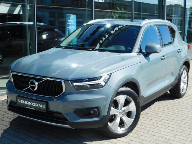 Volvo XC40 T4 AWD Momentum Pro