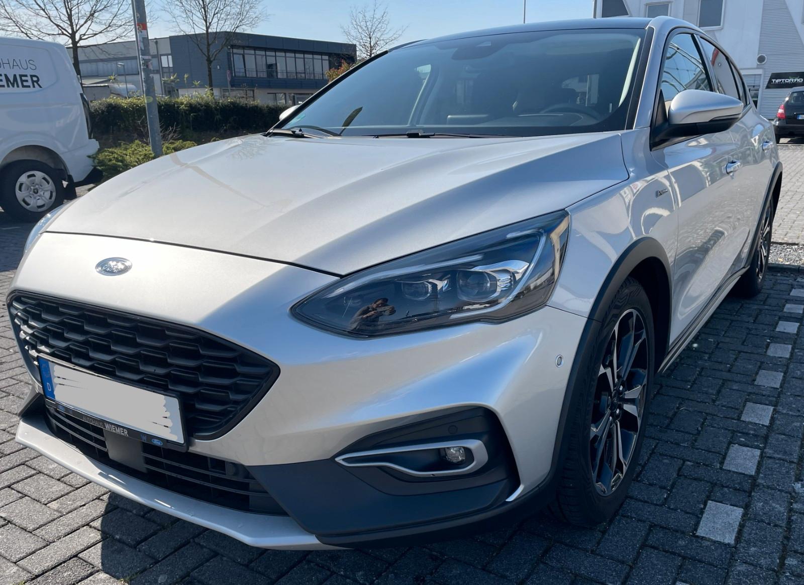 Ford Focus Lim. 5-Tür. Active +AHK+WintPak+Navi