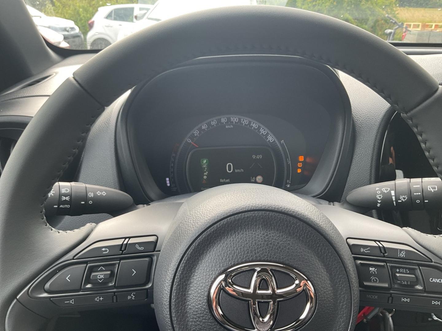 Toyota Aygo X Business Edition 1.0 VVT-i EU6e Apple Car