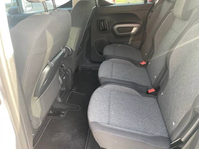 Fahrzeugabbildung Opel Combo Life GS 1.5D Automatik/ Klima AT, SHZ, Nav