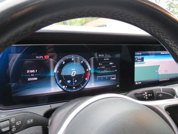 Mercedes E 350 - 10