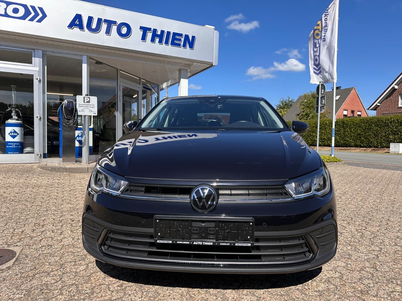 Fahrzeugabbildung Volkswagen Polo 1.0 TSI Goal DSG ACC/APP/GJR/LED/PDC