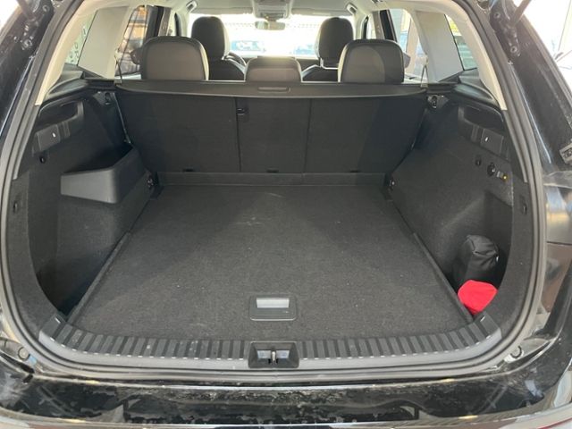 Fahrzeugabbildung Volkswagen Tayron 2.0 TDI DSG LIFE AHK NAVI LED-PLUS GJR