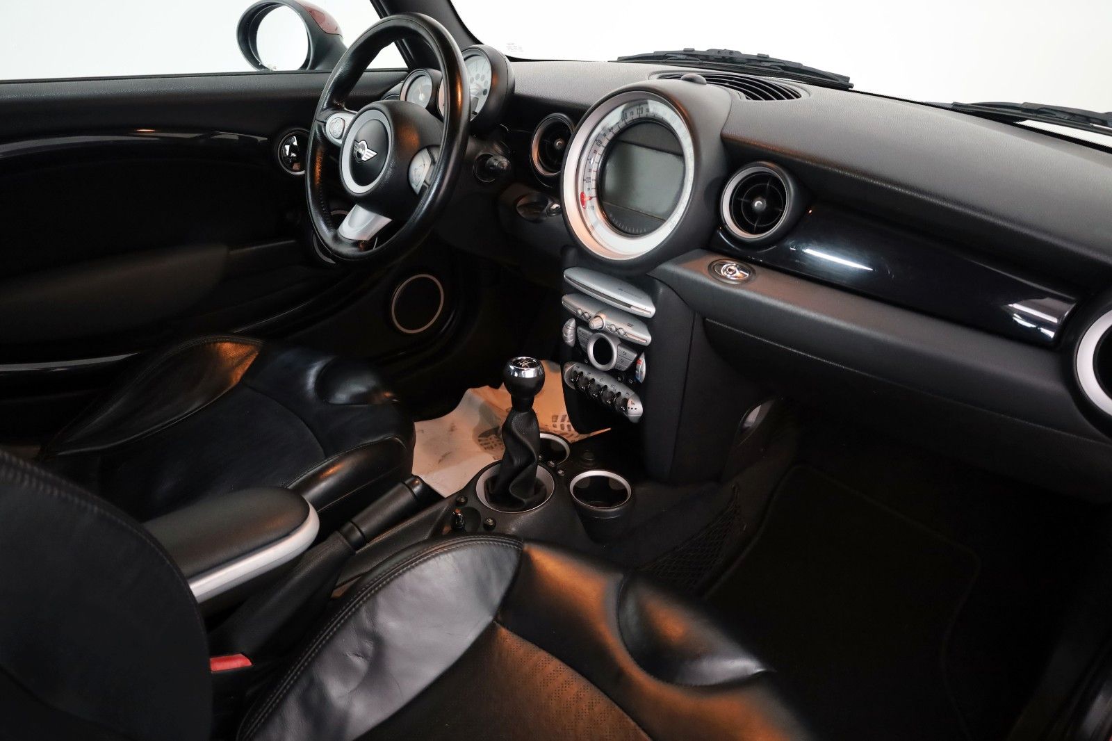Fahrzeugabbildung MINI Cooper Cabrio Leder,Navi,Xenon,SH,PDC,SR+WR