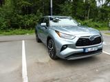 Toyota Hybrid Luxury + 7 Sitz + 8FACH !! - Toyota Highlander mit Hybrid-Antrieb: Automatik