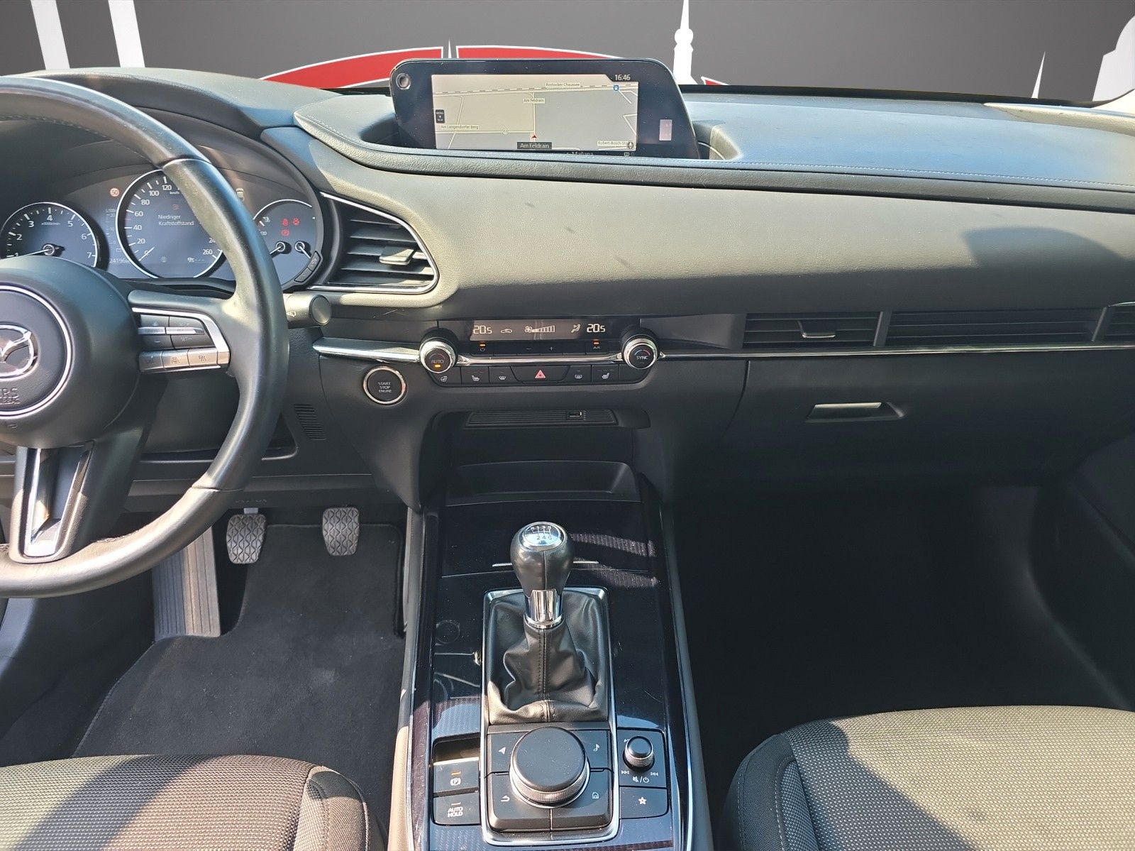 Fahrzeugabbildung Mazda CX-30 Selection 2WD