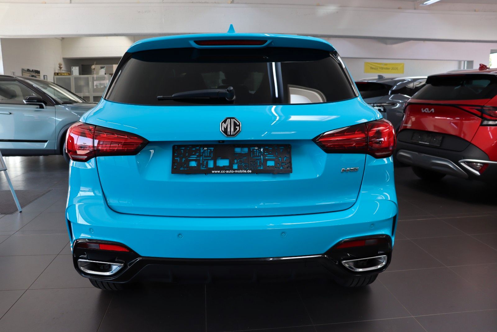 MG HS