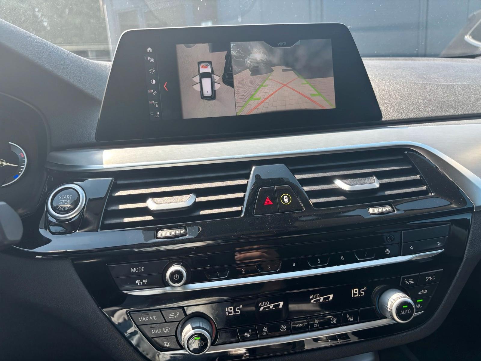 BMW 520 d T Luxury Steptronic LED*NAV*SHZ*CAM*AHK, миниатюра 18