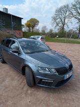 Skoda Octavia 2.0 TSI DSG RS60 Combi RS60  - Skoda Octavia RS60 mit Benzin-Antrieb