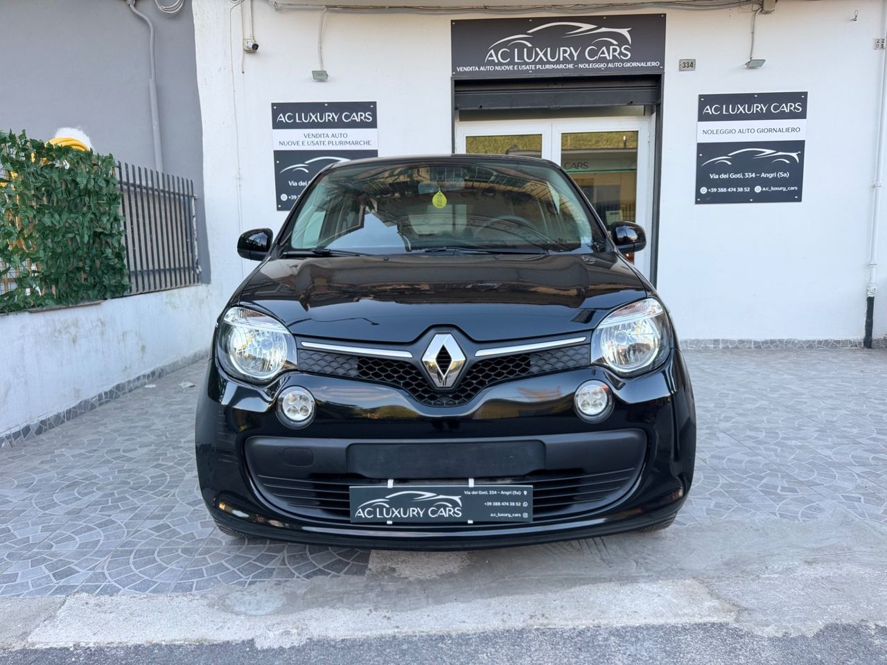 RENAULT Twingo