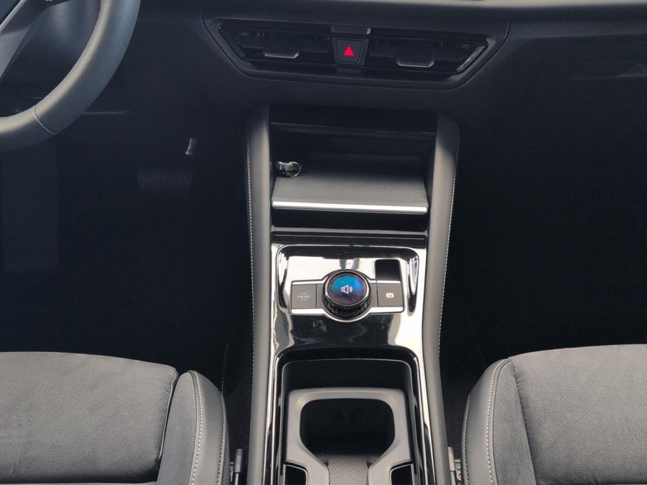 Tayron Elegance 1.5 eTSI DSG Klima Navi