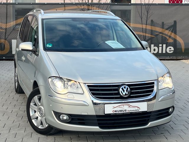 Volkswagen Touran Highline DSG AHK*NAVI*XENON*TÜV 08/2026