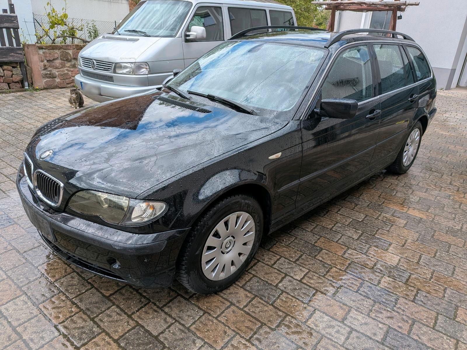BMW 316 2004 — interior