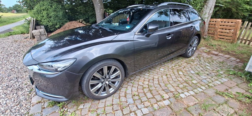 Image of Mazda 6