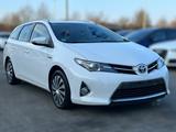 Toyota AURIS 1.8i BENZIN & HYBRID AUS 2. HAND - Toyota Auris mit Hybrid-Antrieb