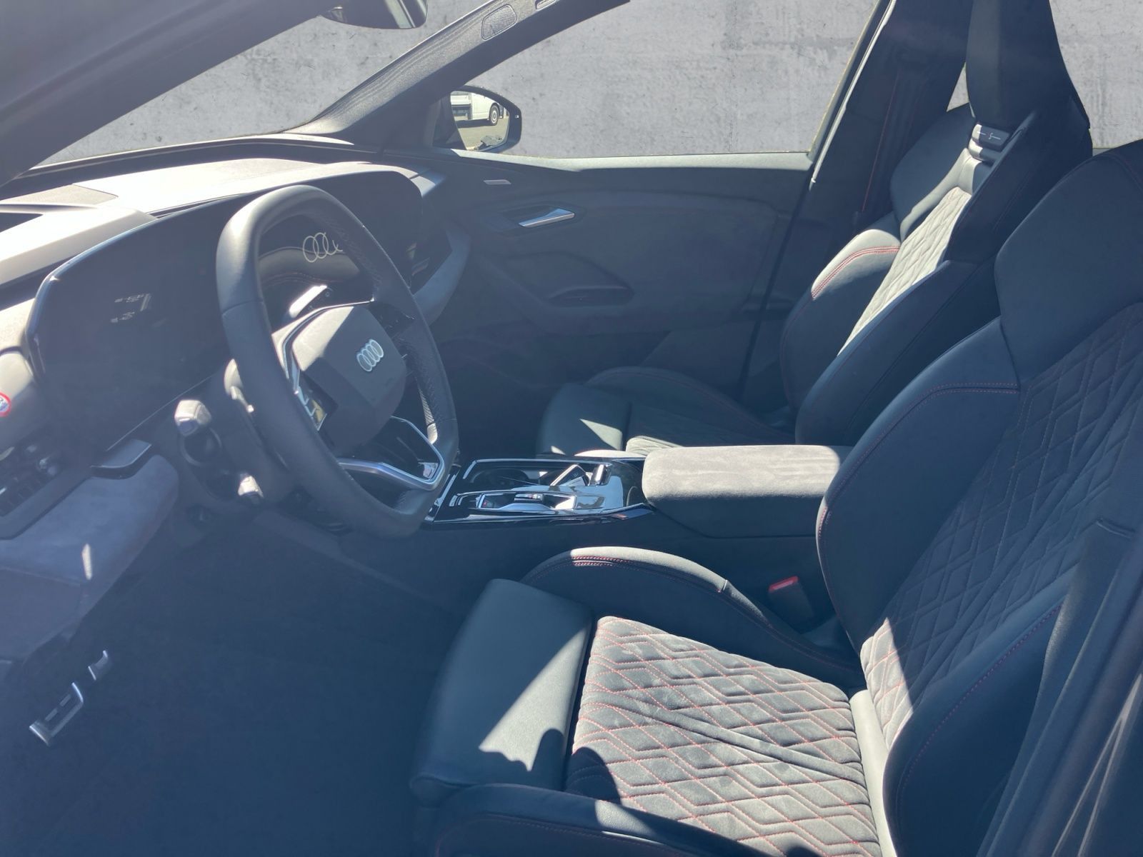 Audi Q6 e-tron - Bild 12