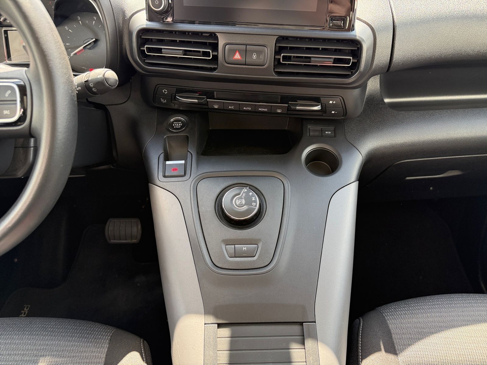 Fahrzeugabbildung Toyota Proace City Verso 1.5 D-4D L1 Executive S/S PANO