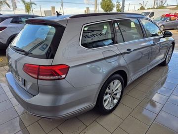 Volkswagen Passat - 3