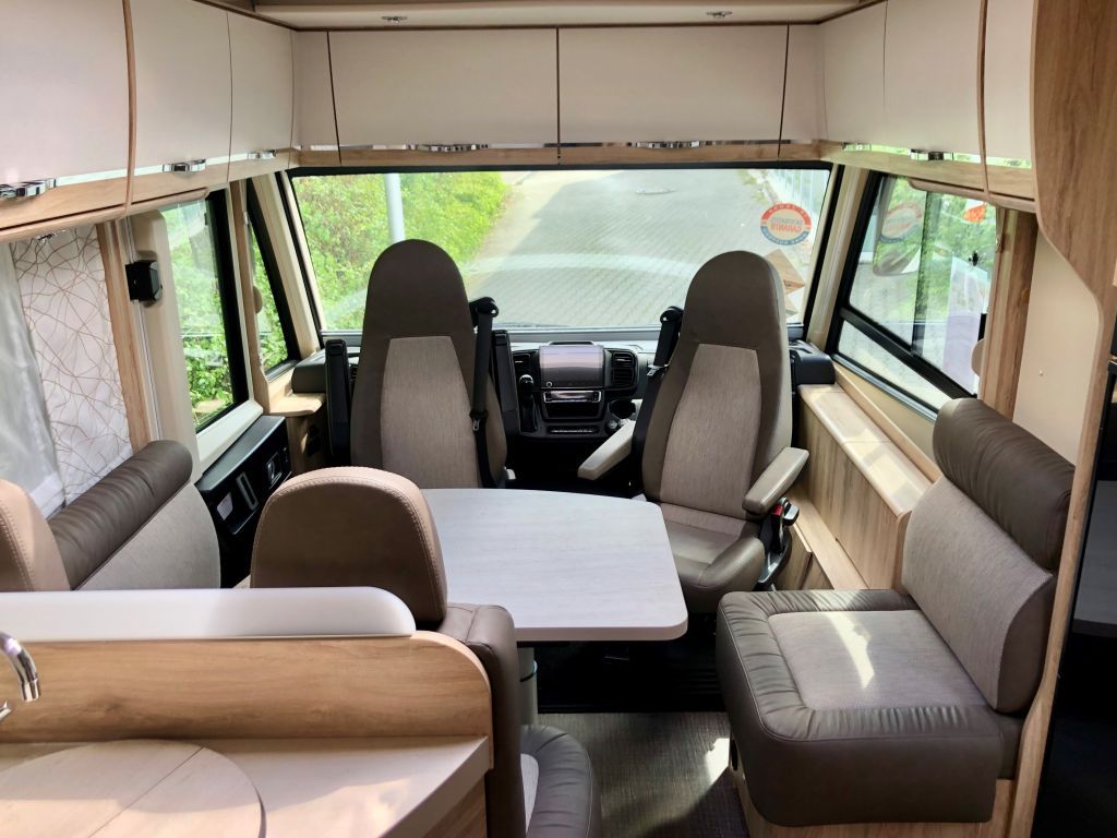 Fahrzeugabbildung Eura Mobil Integra Line 720 QB *SCHAUSONNTAG 11 - 16 Uhr*