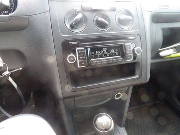 Volkswagen Caddy - 12