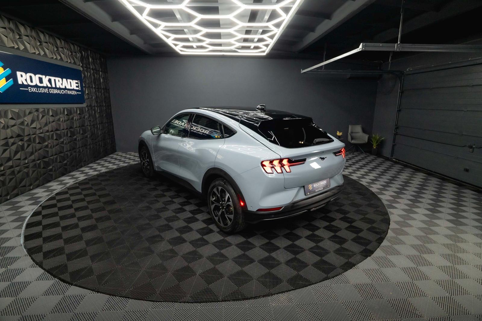 Ford Mustang Mach-E | 360°Kamera | ACC | Sync4 | LED