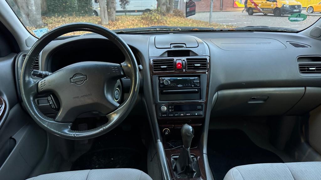 Nissan Maxima
