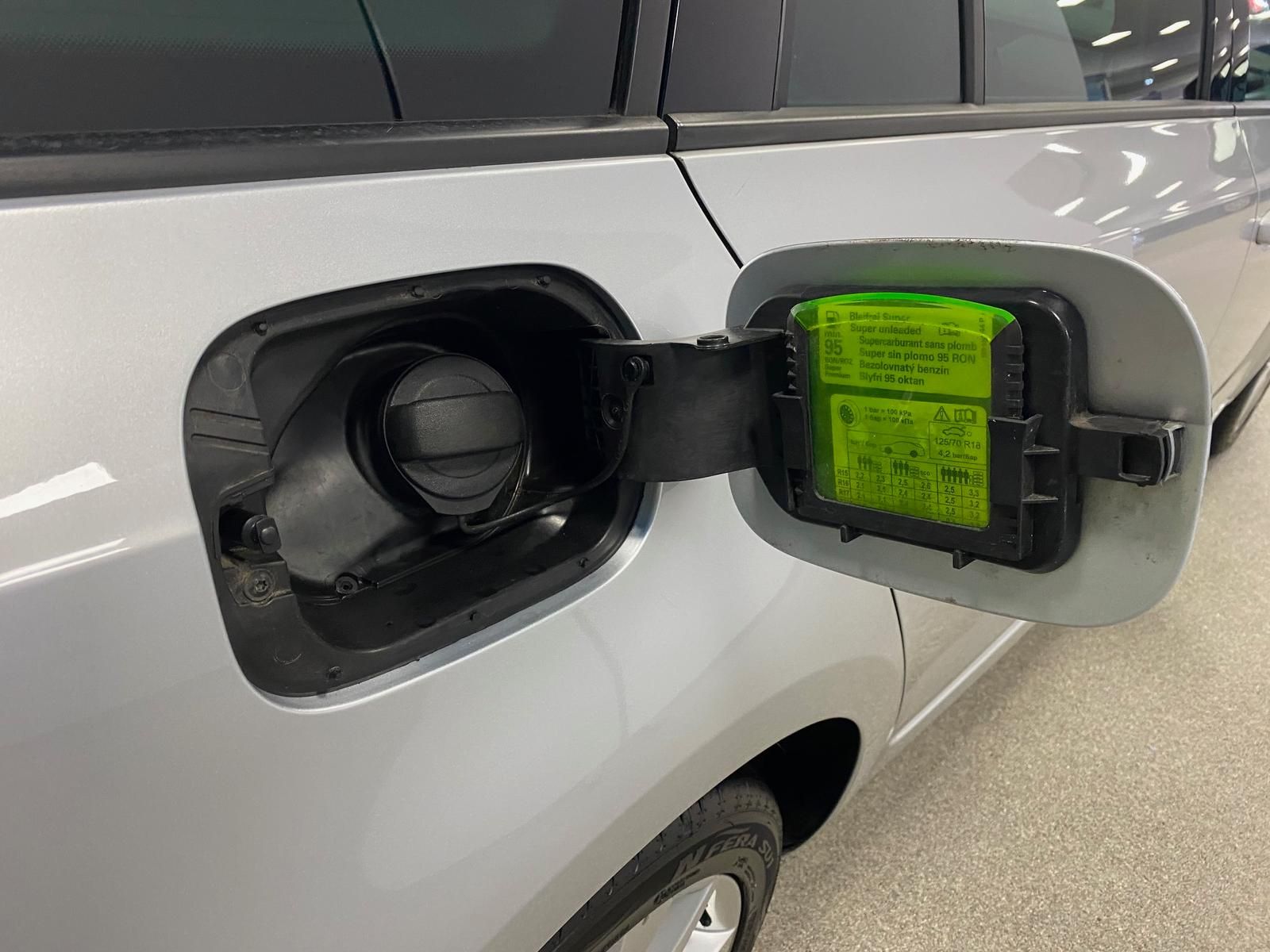 Fahrzeugabbildung SKODA Octavia 1.0 TSI Clever APP+KLIMA+PDC+SITZHEIZ+An