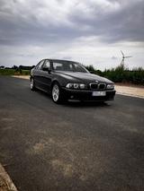 BMW E39 V8 540i - BMW 540 aus 1996