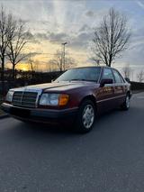 Mercedes-Benz Mercedes W124 200E | Klassiker | Viel neu | TÜV  - gebrauchte Mercedes-Benz 200 aus dem Jahr 1991