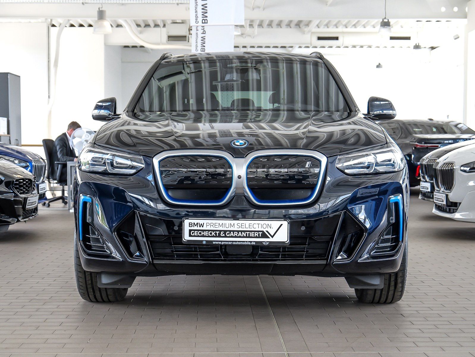 BMW iX3 - Bild 9