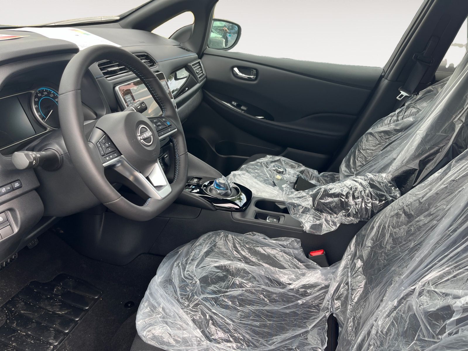 Fahrzeugabbildung Nissan Leaf 59 kWh Direktantrieb - e+ N-Connecta