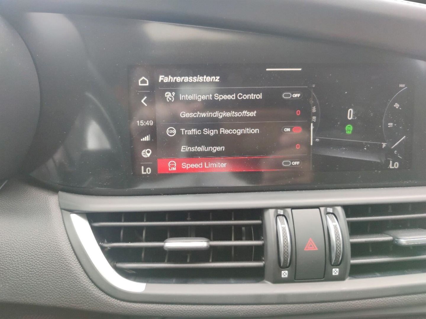 Fahrzeugabbildung Alfa Romeo Giulia 2.0 Turbo16V Q4 Veloce +PANO+HARMAN&KARDO