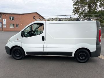 Opel Vivaro - 8