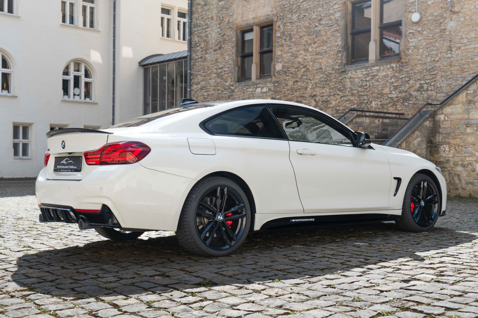 Fahrzeugabbildung BMW 440iX M-Performance H&K HUD LED KAM PDC TOTW