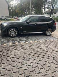 صورة مصغرة 15 لـ 2010 BMW X1