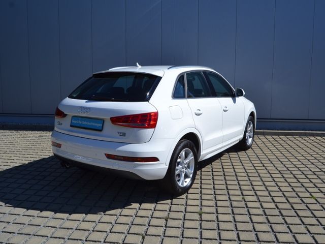 Q3 Sport 1.4 TFSI XENON/17-ZOLL/NAVI/APS/KLIMAAU