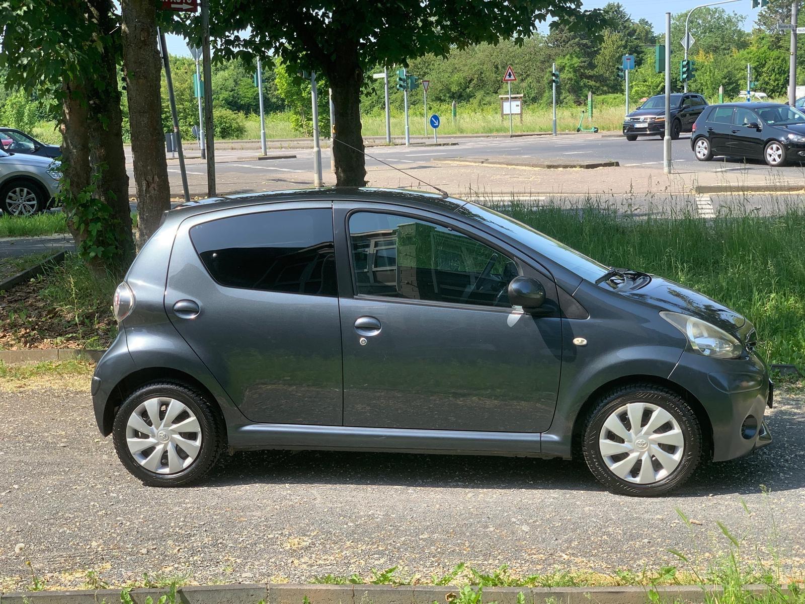 Toyota Aygo AYGO Connect Garantie/ 60.000 km / 5.Türen