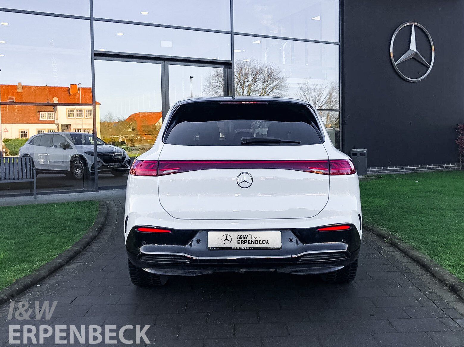 Fahrzeugabbildung Mercedes-Benz EQS SUV 500 AMG Line 4Matic