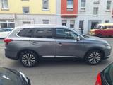 Mitsubishi Outlander 2.0 MIVEC Active ClearTec 2WD CVT ... - Mitsubishi Outlander in Duisburg