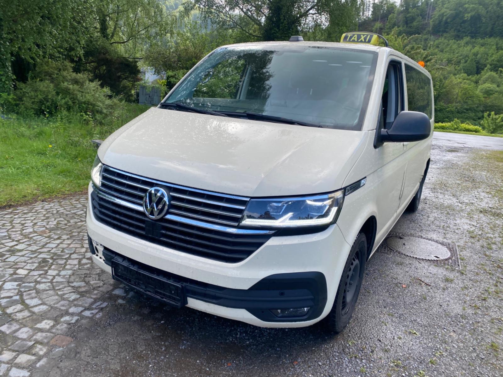 Volkswagen T6 6.1 Caravelle Comfortline lang FWD 9 Sitzer!