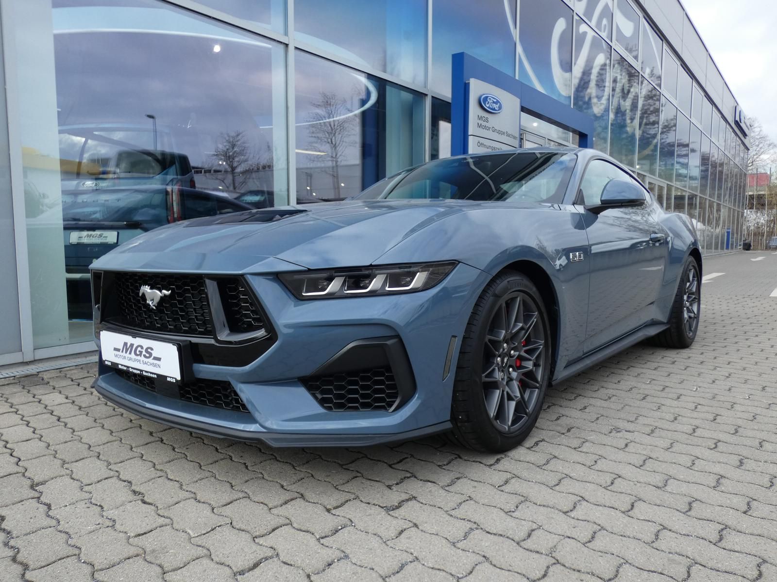 Ford Mustang - Bild 3