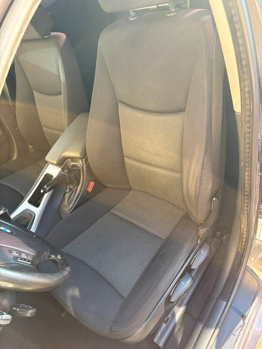 BMW 325 2007 — photo 14