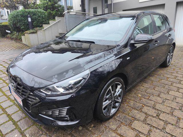 Hyundai i30 1.0 T-GDI Hybrid Trend DCT, Klimatronik,ALU