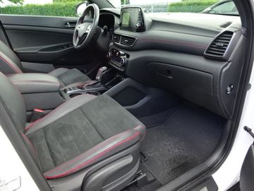 Fotografie 18 des Hyundai Tucson 1.6 N-Line 4WD *PANO*StHZ*DCT* LED