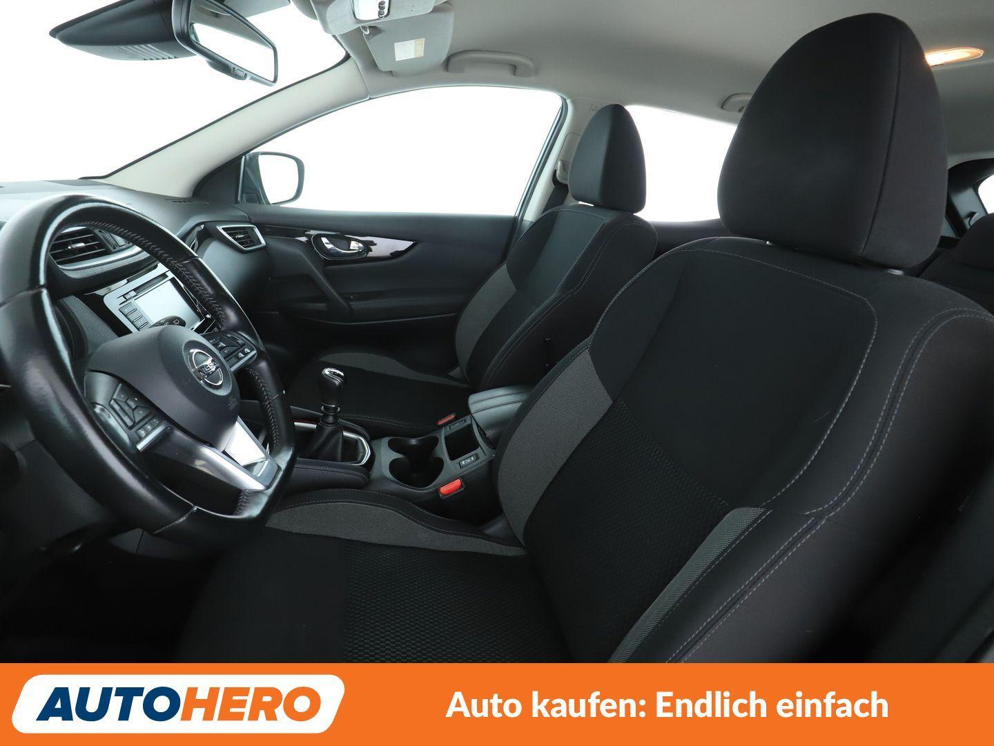 Nissan Qashqai 1.3 DIG-T Acenta*NAVI*TEMPO*CAM*PDC*SHZ*