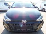 Hyundai i20 Style Facelift  Automatik Klimaautom CarPlay - gebrauchte Hyundai i20 mit Facelift