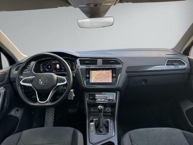 Tiguan 2.0 TDI ELEGANCE PANO+RFK+IQ.LIGHT+eHECK+