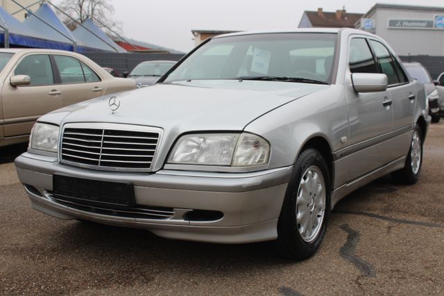 Mercedes-Benz C 180 Limousine Automatik Elegance