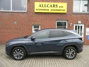 Hyundai TUCSON - 1