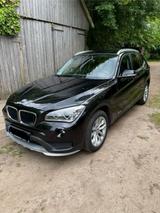 BMW X1 sDrive 18i - BMW iX1 von privat